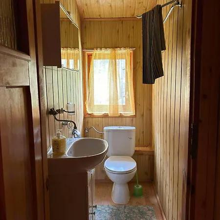 W Ostrowite (Kartuzy)